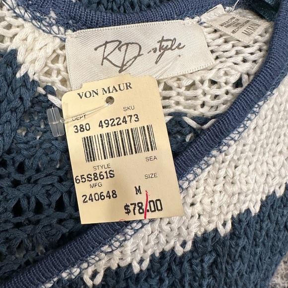 ✨NWT✨VON MAUR R D Style KNIT Women Size M 100% Acrylic White Blue Asymmetrical - Picture 11 of 11